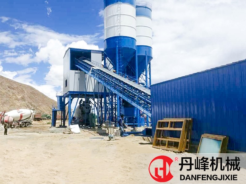 HZS180混凝土搅拌站设备