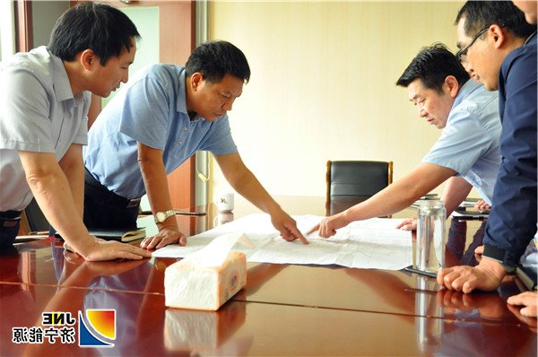 1537664914386511.jpg 花园煤矿摄影:9月20日张广宇总经理到花园煤矿调研指导工作(柏鸥) (1)_副本.jpg