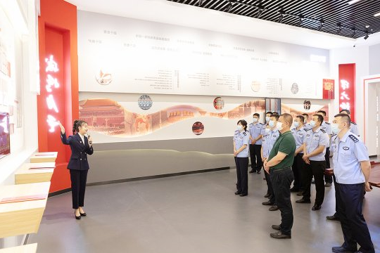 济宁监狱到济宁能源党性教育基地开展现场理论学习