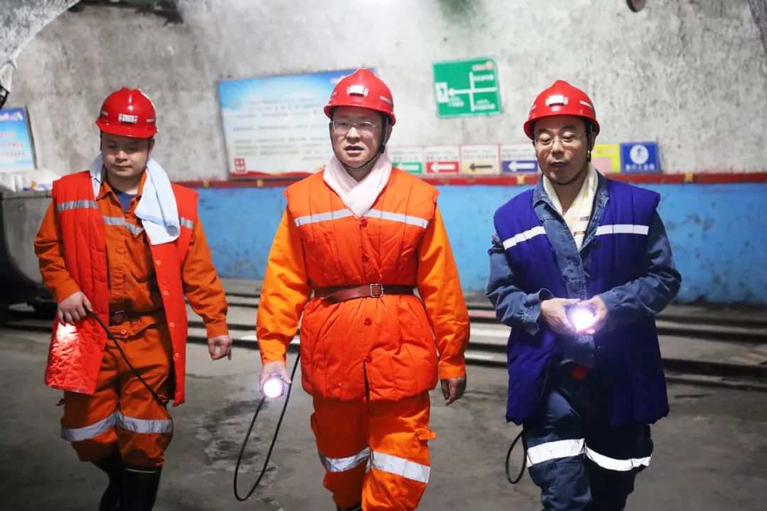 1714902157104911.jpg 001.jpg