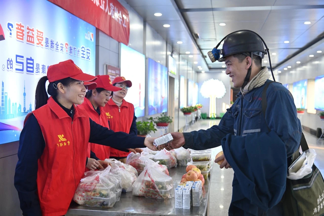 1733798270128239.jpg f33d2f26c2bc772ea25793d9e8f6b00.jpg