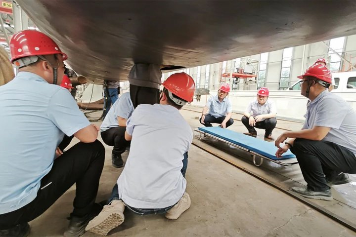 以练筑防！曙岳车辆开展有限空间“沉浸式”应急演练