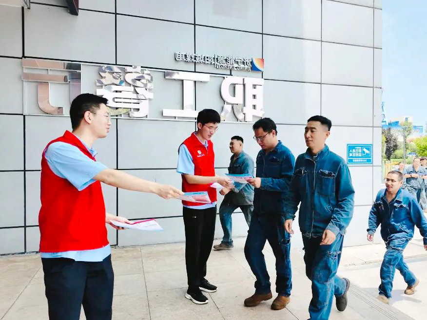 1752475176330139.jpg 640000.jpg