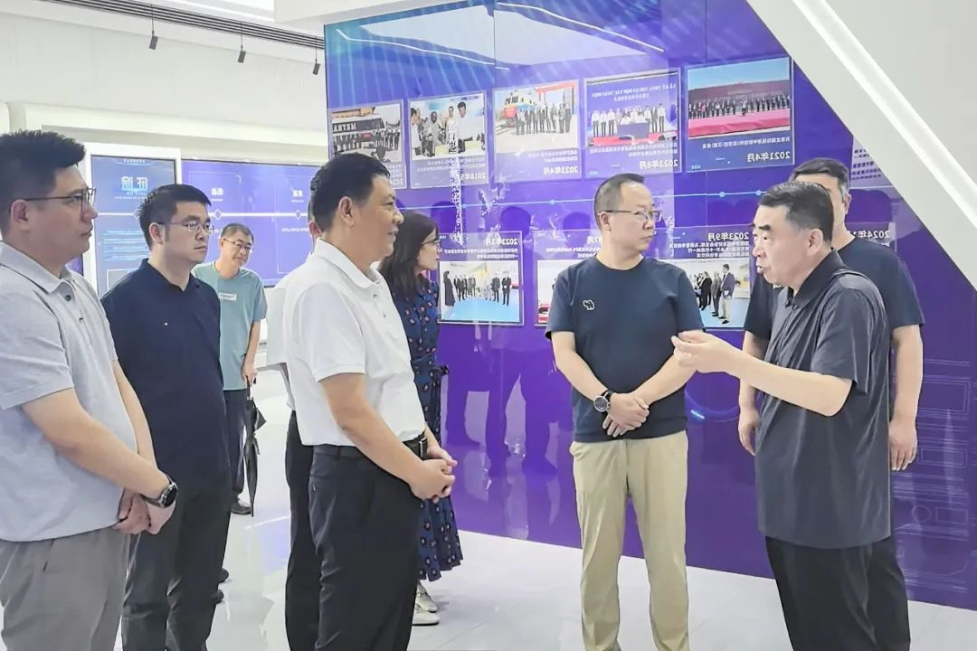 1755480663126177.jpg 06.jpg